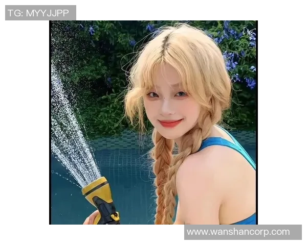 展现女性魅力与足球明星气质的高级感头像设计理念